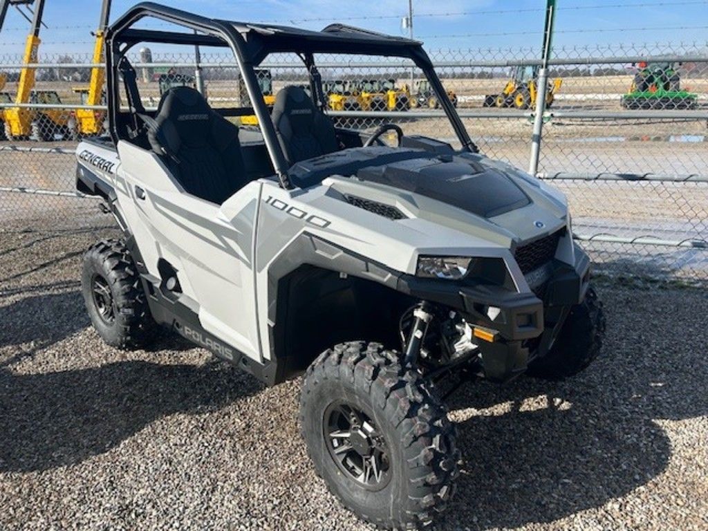 2026 Polaris GENERAL 1000 Sport Side x Side