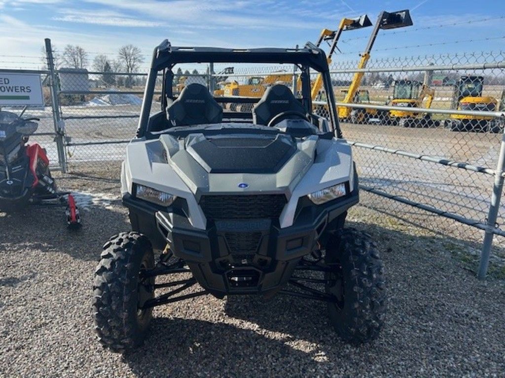 2026 Polaris GENERAL 1000 Sport Side x Side