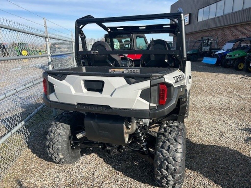 2026 Polaris GENERAL 1000 Sport Side x Side