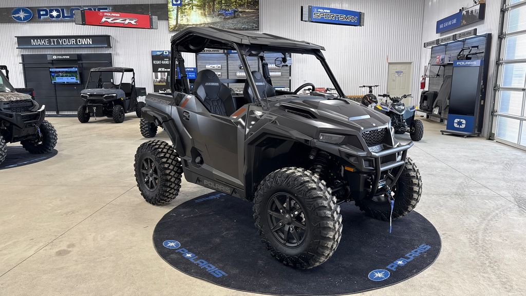 2026 Polaris GENERAL XP 1000 Premium Side x Side