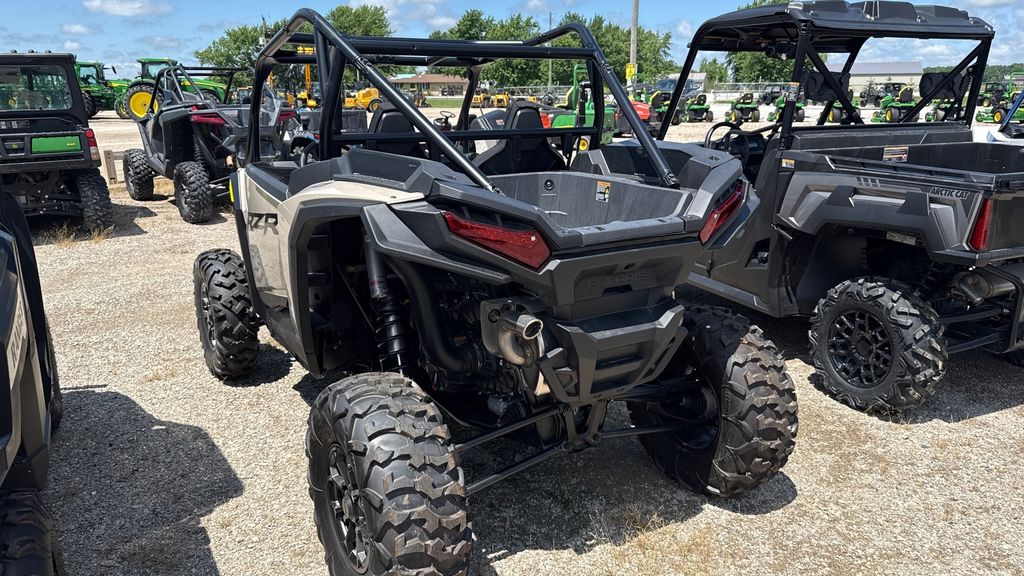 2026 Polaris RZR XP 1000 Sport Side x Side